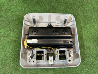 フロントルームランプ SUBARU LANCASTER OEM 92111AE060GF BH9 2001 EJ254 AT