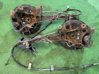 Ступицы задние SUBARU LANCASTER OEM 28474AE000 28462AE011 BH9 2001 EJ254 AT