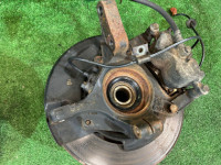 Ступицы передние SUBARU LANCASTER OEM 28313AE020 28313AE030 28052AA000 26310AC041 BH9 2001 EJ254 AT
