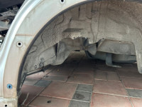 左リアフェンダー Цвет 9G9 SUBARU LANCASTER OEM 51410AE170 BH9 2000 Silver 9G9