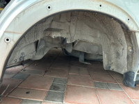 左リアフェンダー Цвет 9G9 SUBARU LANCASTER OEM 51410AE170 BH9 2000 Silver 9G9