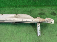 リアバンパーレインフォースメント B 11 цвет 406 SUBARU LEGACY OEM 57722AC050 BG5 1998 Silver 406