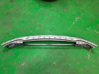 Refuerzo del parachoques delantero B12 SUBARU LANCASTER OEM 57711AE340 BH9 2000
