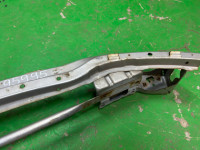 Refuerzo del parachoques delantero B12 SUBARU LANCASTER OEM 57711AE340 BH9 2000