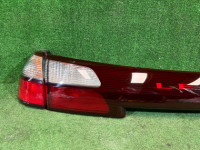 Trim panel between tail lights Стоп сигналы комплект SUBARU LANCASTER OEM 84201AE320 84201AE330 84251AE060 BH9 2001