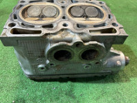 左气缸盖 Левая SUBARU LEGACY OEM 11063AA890 BH9 2001 EJ254 AT