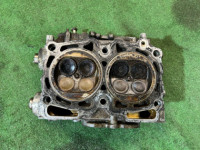 右气缸盖 SUBARU LEGACY OEM 11039AB410 BH9 2001 EJ254 AT