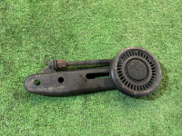 张紧轮 73131FC000 73610AC000 SUBARU LEGACY LANCASTER