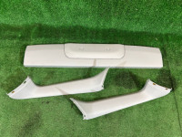 Обшивка пятой двери 94310AE020OB 94310AE000OB SUBARU LANCASTER