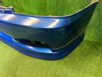 前保险杠 цвет 02C SUBARU LEGACY OEM 57703AE180PG BH5 2003 BLUE 02C