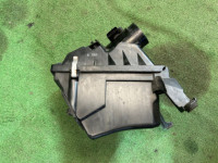 エアクリーナーボックス SUBARU LEGACY OEM 46051AE000 46052AE000 BH5 2003 EJ208 MT5