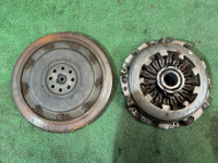 Clutch kit (flywheel, pressure plate, disc) Сцепление SUBARU LEGACY OEM 30100AA840 30210AA570 12342AA070 BH5 2003 EJ208 MT5