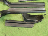 คิ้วชายบันได черные SUBARU LEGACY OEM 94060AE000ML 94060AE010ML 94061AE120ML 94061AE010ML BH5 2003 BLUE 02C