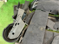 Обшивка багажника черная SUBARU LEGACY OEM 94047AE020NS 94047AE030NS 95066AE010ML BH5 2003 BLUE 02C