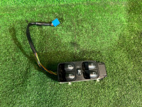 车窗控制模块 C-CLASS OEM A2038210479 S203/ W2 2006 M271 AT