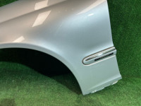 左フロントフェンダー SILVER 775U MERCEDES-BENZ C-CLASS OEM A2038800118 S203/ W2 2006 SILVER 775U