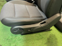 Комплект сидений MERCEDES-BENZ C-CLASS OEM A2039204361 9D21 A2039204461 9D21 A2039108946 9D21 S203/ W2 2006 SILVER 775U
