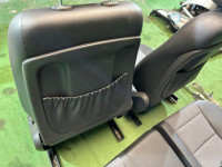 Комплект сидений MERCEDES-BENZ C-CLASS OEM A2039204361 9D21 A2039204461 9D21 A2039108946 9D21 S203/ W2 2006 SILVER 775U