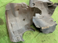 左前轮内衬 MERCEDES-BENZ C-CLASS OEM A2038840522 S203/ W2 2006 SILVER 775U
