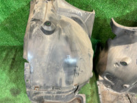 Подкрылок передний правый MERCEDES-BENZ C-CLASS OEM A2038840622 S203/ W2 2006 SILVER 775U