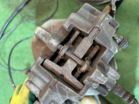 Ступицы задние MERCEDES-BENZ C-CLASS OEM A2033503508 A2033503408 A2029810127 S203/ W2 2006 M271 AT