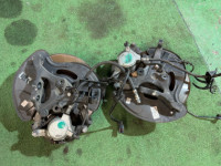フロントハブ MERCEDES-BENZ C-CLASS OEM A2093320001 A2093320101 S203/ W2 2006 M271 AT