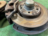 フロントハブ MERCEDES-BENZ C-CLASS OEM A2093320001 A2093320101 S203/ W2 2006 M271 AT