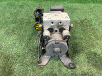 ABSユニット VDC SUBARU LEGACY OEM 27539AE001 BH9 2001 EJ254 AT