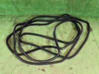 Уплотнители дверей A2036972351 A2036972551 MERCEDES-BENZ C-CLASS