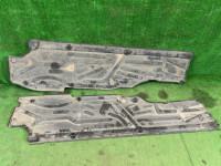 Защита днища правая и левая MERCEDES-BENZ C-CLASS OEM A2036191138 W203 2006 SILVER 775U