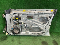 Puerta delantera derecha 9G9 SUBARU LANCASTER OEM 60009AE040 BHE 2000 silver 9G9