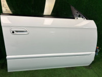 Right front door цвет 51E 96H SUBARU LEGACY OEM 60009AE000 BH5 2000 WHITE 51E, 96H