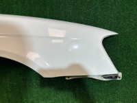 右前翼子板 цвет 96H 51E SUBARU LEGACY OEM 57120AE001 BH5 2000 WHITE 51E, 96H