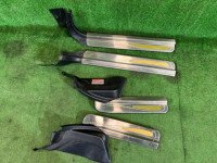 Frisos das embaladeiras STI SUBARU LEGACY OEM 94060AE000ML 94060AE010ML 94061AE120ML 94061AE010ML BH5 2000 WHITE 51E, 96H