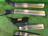 Frisos das embaladeiras STI SUBARU LEGACY OEM 94060AE000ML 94060AE010ML 94061AE120ML 94061AE010ML BH5 2000 WHITE 51E, 96H