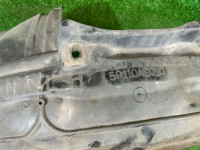 Guarda-pó dianteiro esquerdo SUBARU LEGACY OEM 59110AE010 BH5 2000 WHITE 51E, 96H