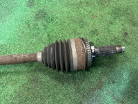 Привод передний SUBARU LEGACY OEM 28021AC200 BH5 2000 EJ206 AT