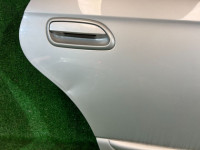 Porta traseira direita Мятая SUBARU LEGACY OEM 60400AE400 BH9 2000 SILVER 792