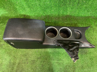 Glovebox and armrest SUBARU OUTBACK OEM 92114AG120JC 66120AG101JC 35170AG000 BP9 2007 GREEN