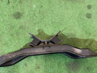 Балка акпп SUBARU OUTBACK OEM 41022AG100 41011AG030 BPE 2004 EZ30 AT