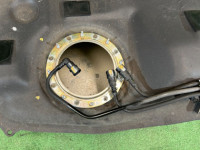 Бензобак SUBARU OUTBACK OEM 42043AE020 BPE 2004 EZ30 AT