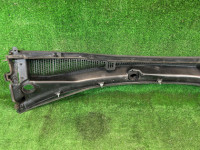 Жабо SUBARU OUTBACK OEM 91411AG000 BPE 2004