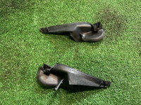 Tampas laterais do painel da base do para-brisas SUBARU OUTBACK OEM 91423AG000 91423AG010 BPE 2004