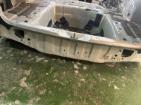 Sección trasera de la carrocería Rear cut SUBARU LEGACY OEM 51490AG0009P 51490AG0109P BP5 2007 WHITE 37J