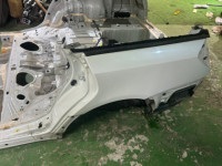 Sección trasera de la carrocería Rear cut SUBARU LEGACY OEM 51490AG0009P 51490AG0109P BP5 2007 WHITE 37J