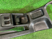Cup holder Дефект SUBARU LEGACY OEM 92132AE000ML 66150AE020ML BH5 2000 WHITE 51E, 96H