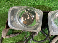 雾灯 ксенон SUBARU LEGACY OEM 84501AE020 84501AE030 BH5 2000