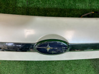 尾灯间饰板 Накладка пятой двери SUBARU LEGACY OEM 91710AG000LE BP5 2007