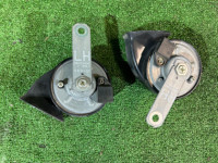 ホーン SUBARU FORESTER OEM 86012SA050 86012SA040 SG5 2007 EJ205 AT