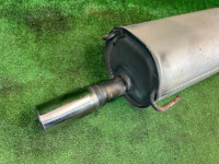 消音鼓 SUBARU LANCASTER OEM 44300AE120 BH9 1998 EJ254 AT
